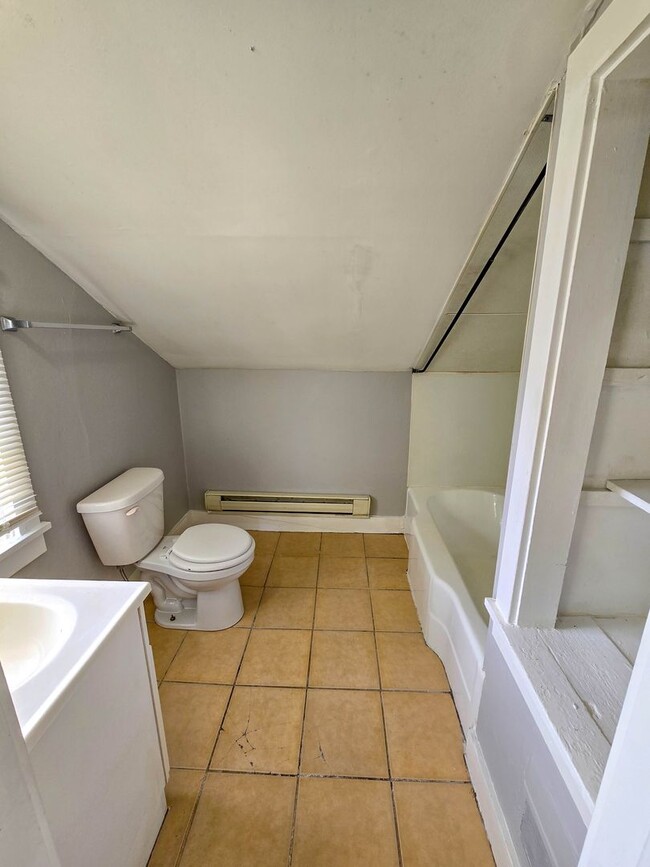 Building Photo - Charming 5 Bedroom Home in Aledo with Mode...
