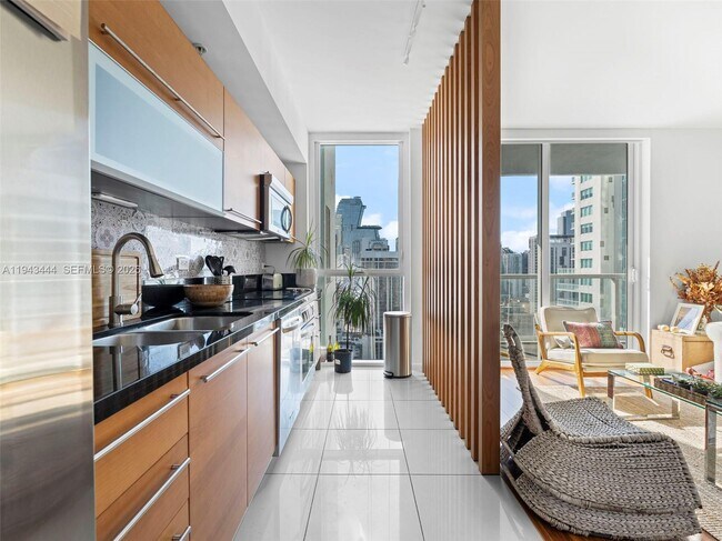 Building Photo - 244 Biscayne Blvd