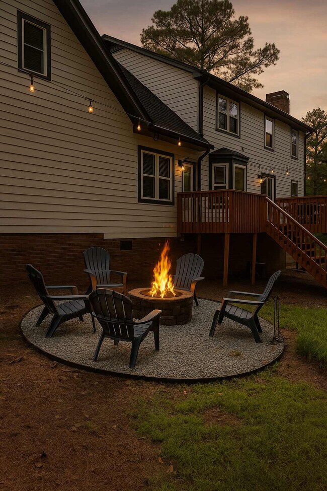 Building Photo - 455 Cove Dr NE