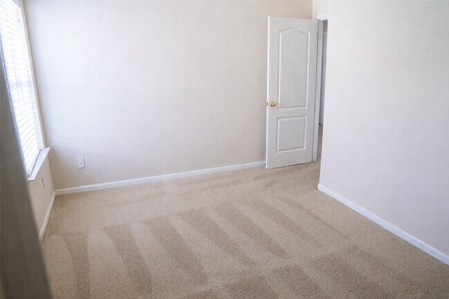 Building Photo - 8515 Clarkman Ridge Ln