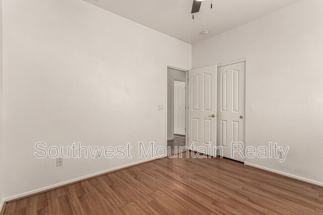 Building Photo - 21486 Via Del Oro