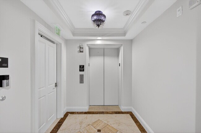 Building Photo - 3800 N Ocean Dr