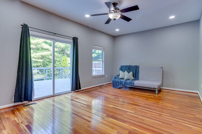 Building Photo - 13032 Limestone Ct