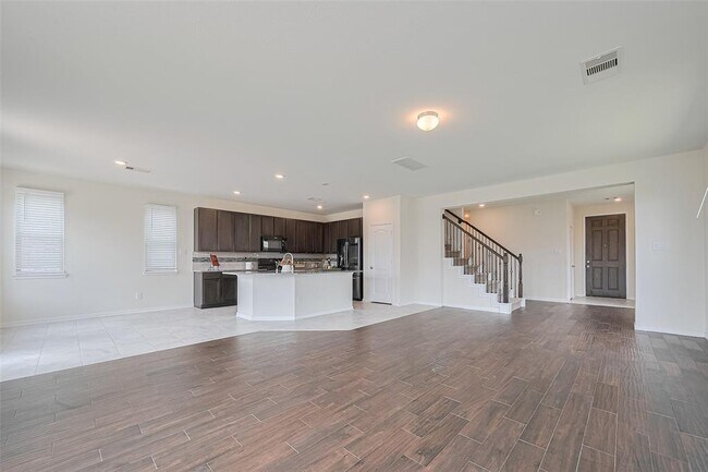Building Photo - 25327 Cheshire Knoll St