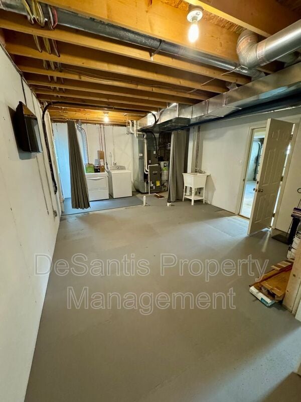 Building Photo - 307 Marshall Heights Dr