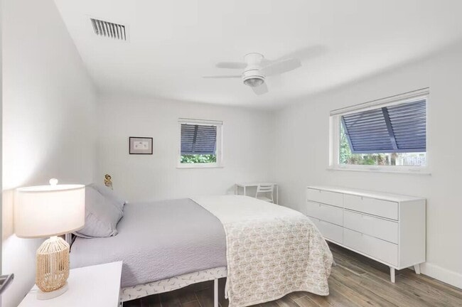 Building Photo - 1519 Treemont Ave