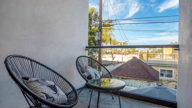 Building Photo - 3154 Curts Ave