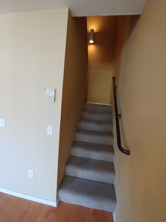 Building Photo - 3927 Nobel Dr