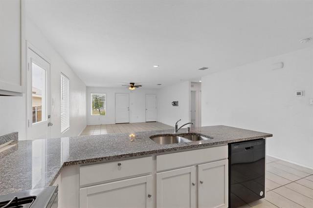 Building Photo - 9216 Grackle Pl