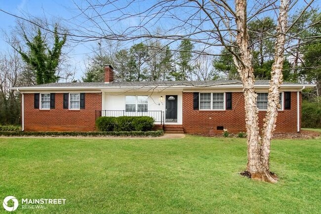 Primary Photo - 144 BUFFALOWAY RD, STATESVILLE, NC 28677