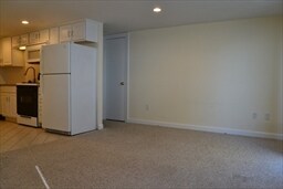 Building Photo - 93 Sherman Ave