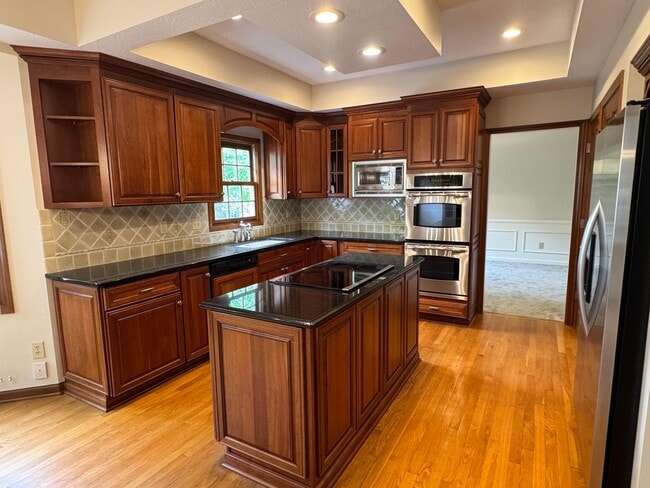 Building Photo - 5018 Ballybridge Dr
