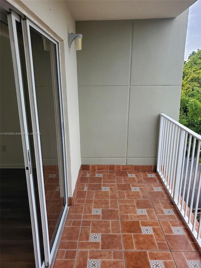 Building Photo - 8260 SW 210th St