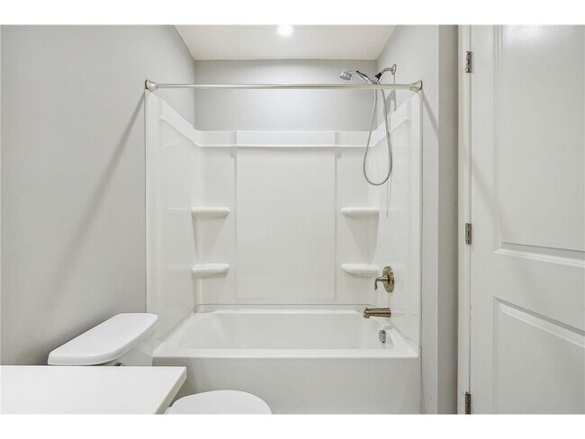 Building Photo - 6993 Huckleberry Dr