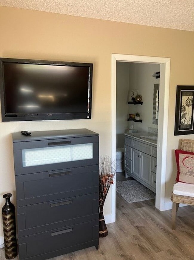 Building Photo - Great Summer Rental at a Great Price! Available May 15 through October 15, 2026 Only. Lovely cozy...