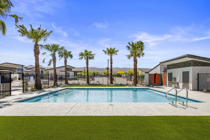 LINQ at South Mountain 1700 E Baseline Rd Phoenix AZ 85042