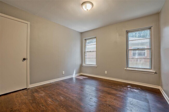 Building Photo - 2726 Crest Ridge Dr