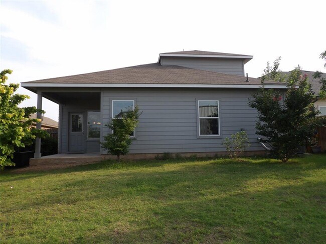 Building Photo - 3097 Blantyre Bnd