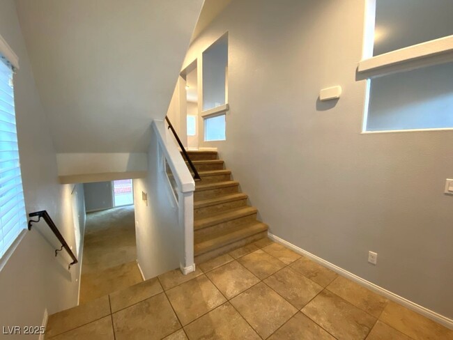 Primary Photo - 6719 Bel Canto Ct