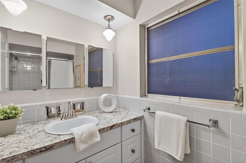 Building Photo - 13924 Barbados Dr