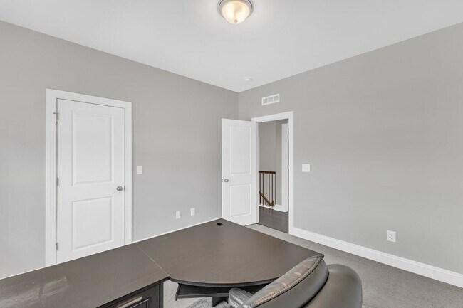 Building Photo - ***Stunning Wake Forest 5/4 ***