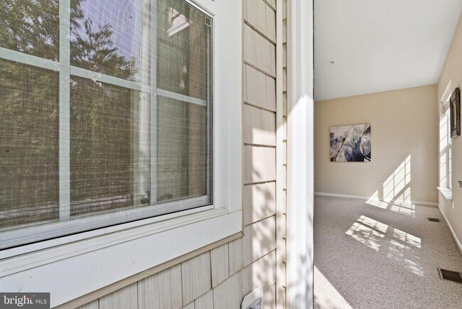 Building Photo - 1831 Cedar Cove Way