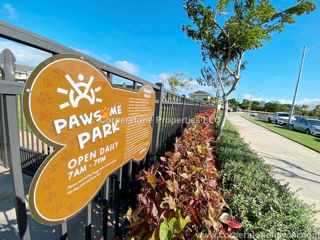 Building Photo - 724 Kakala St