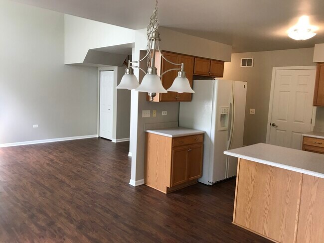 Building Photo - 538 Mallard Ln