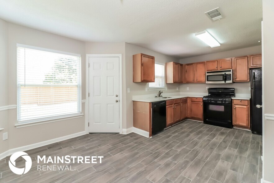 Building Photo - 4026 Shaded Oasis Ln