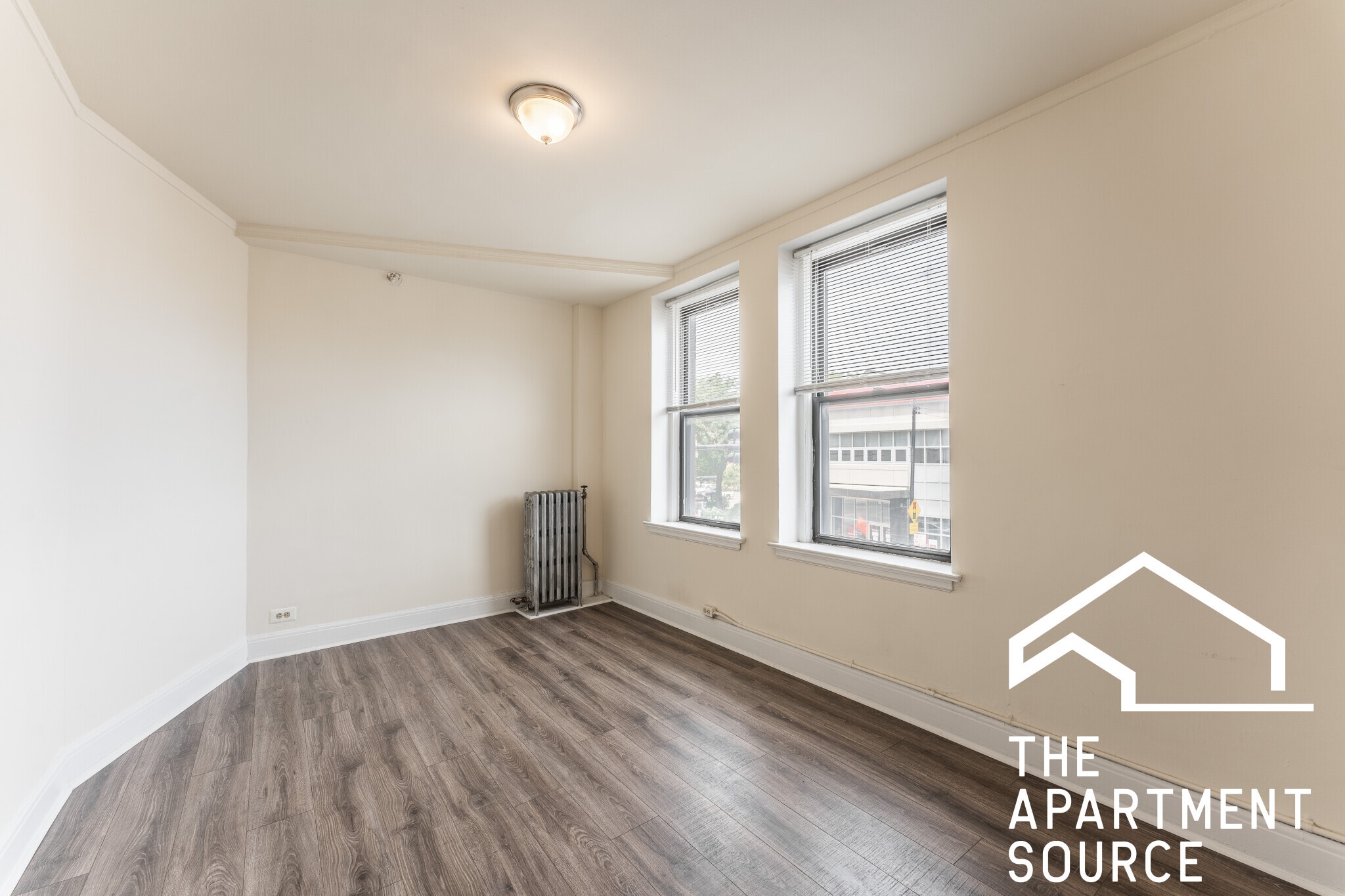 Building Photo - 2774 N Milwaukee Ave