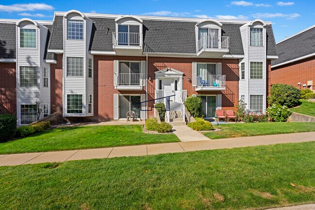 Building Photo - 2983 Taylor Ave