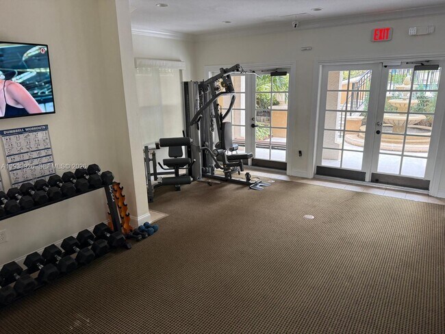 Building Photo - 2961 NE 185th St