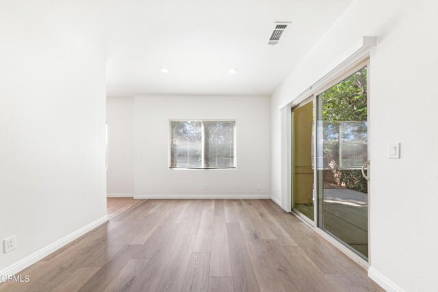 Building Photo - 693 Cypress Ave