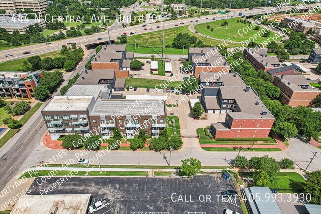 Building Photo - 444 N Central Ave