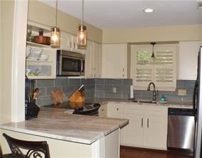 Building Photo - 3803 Williamsburg Cir