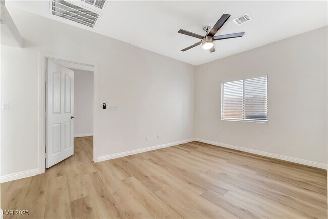 Building Photo - 1773 Clear River Falls Ln