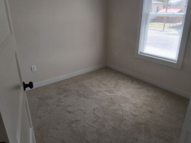 Building Photo - Blackstone-New Construction 3 Bed 2.5 Bath Townhouse-Fort Pickett Area