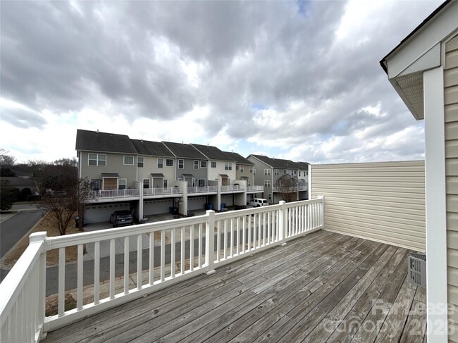 Building Photo - 7023 Brighton Park Dr