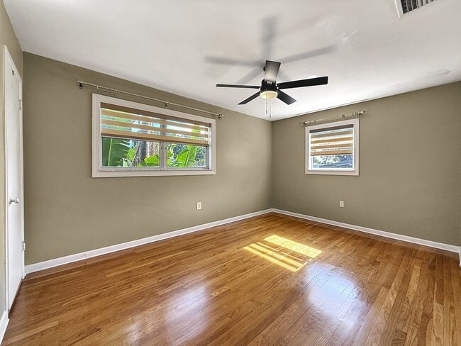 Building Photo - 4517 S Hesperides St