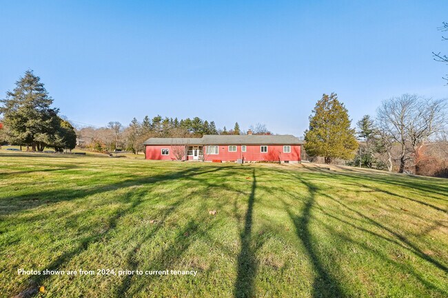 Primary Photo - 67 Barclay Dr