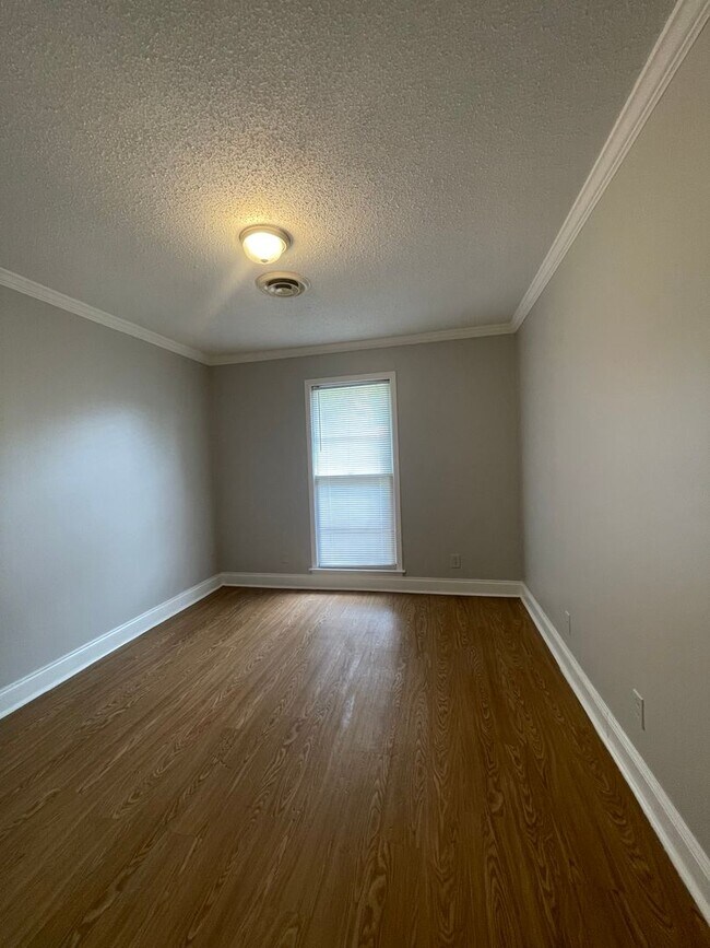 Building Photo - 1224 Zephryhills Drive Montgomery, AL 3610...