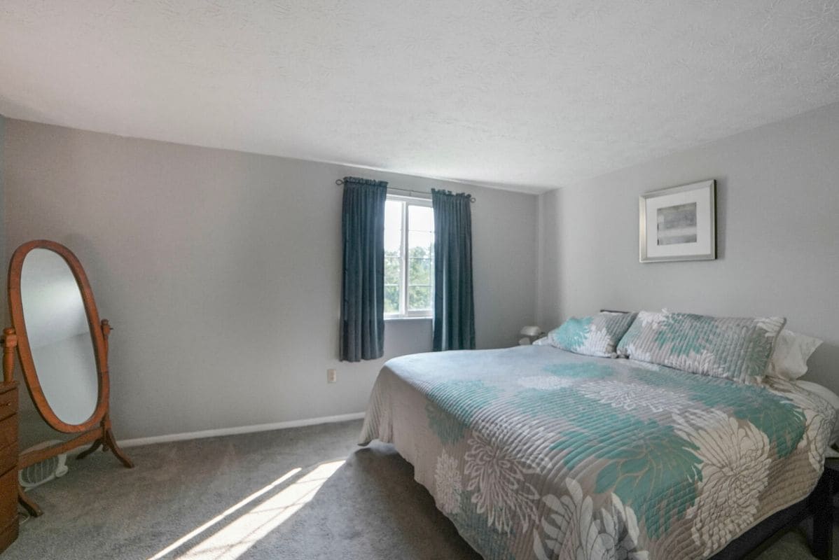 Building Photo - 3650 Castle Terrace