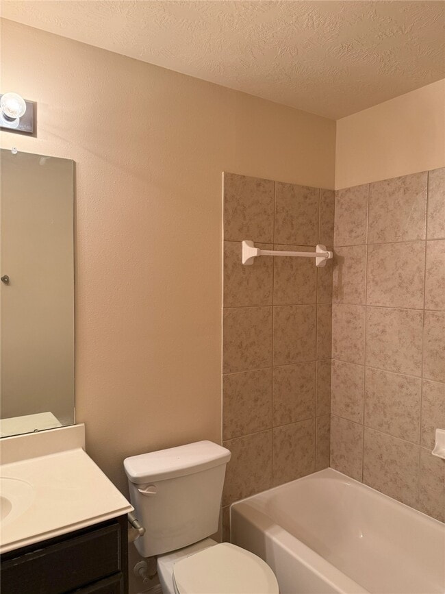 Building Photo - 22434 Albee Dr