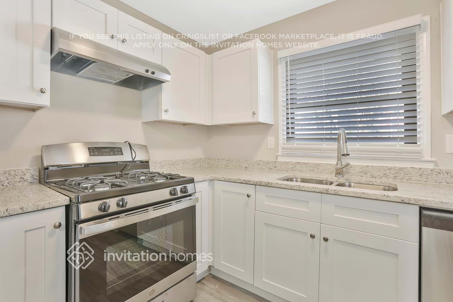 Building Photo - 2610 Harmony Way