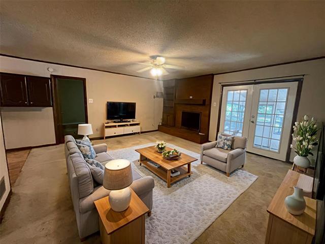 Building Photo - 3112 Eastland Ave