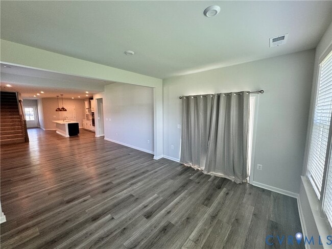 Building Photo - 670 Brookwood Glen Terrace