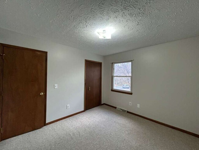 Building Photo - Beautiful 3-Bedroom, 2-Bath Home in the Heart of Painesville