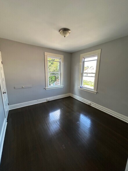 Bedroom 2 - 26 Arlington St
