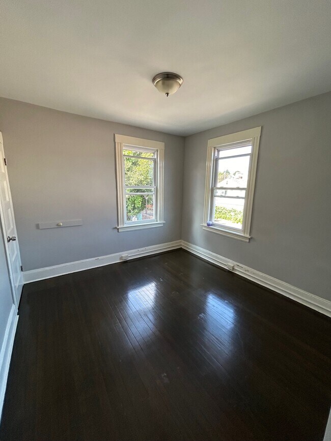 Bedroom 2 - 26 Arlington St