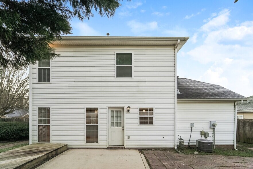 Building Photo - 5906 Prestwick Ln